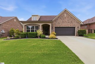 8 Heron Glen Way, Simpsonville, SC 29680