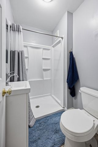 1128 I Avenue NE, Cedar Rapids, IA 52402