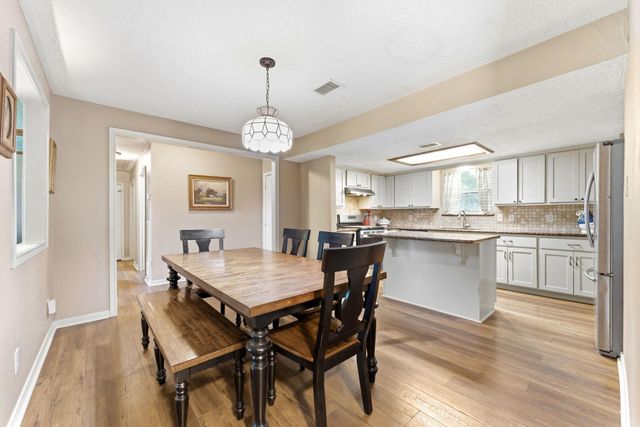 2354 Hickory Hollow Lane, Spring, TX 77386