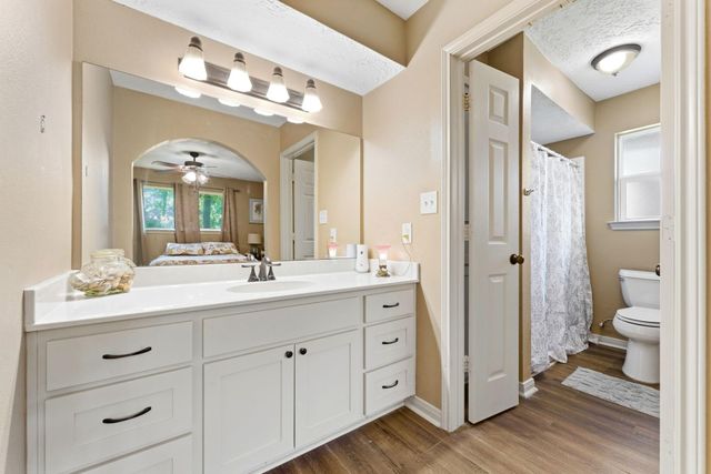 2354 Hickory Hollow Lane, Spring, TX 77386