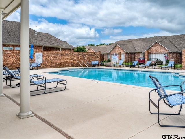 1230 Quinby Lane, Tyler, TX 75701