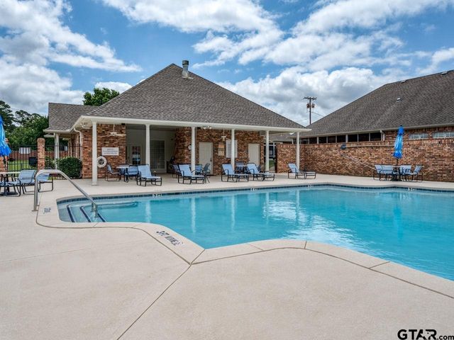 1230 Quinby Lane, Tyler, TX 75701