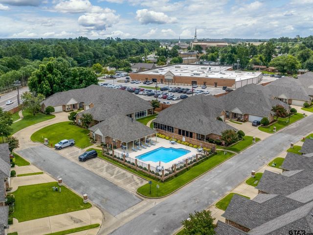 1230 Quinby Lane, Tyler, TX 75701