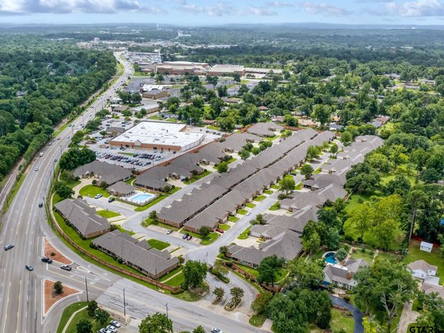 1230 Quinby Lane, Tyler, TX 75701