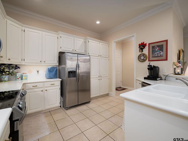 1230 Quinby Lane, Tyler, TX 75701