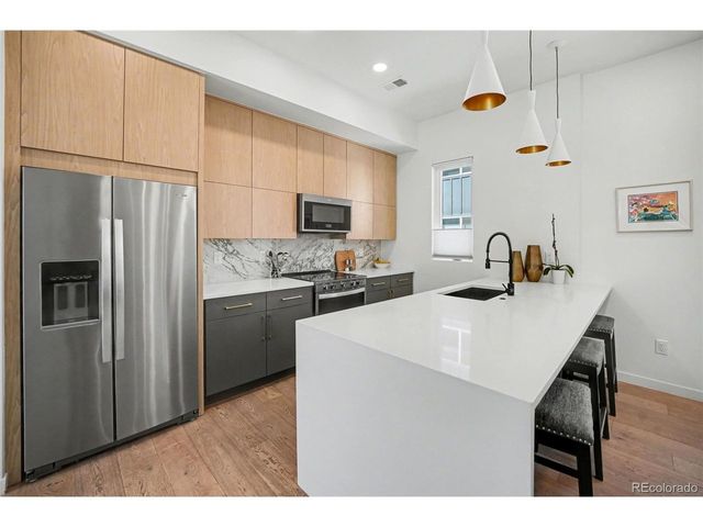 6065 W 16th Ave, Lakewood, CO 80214