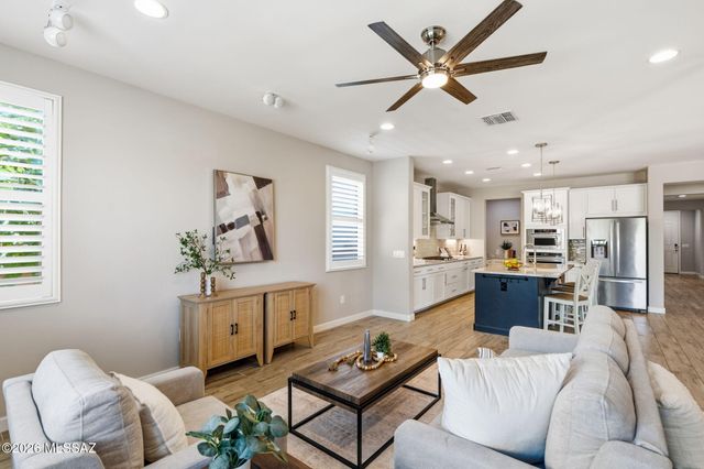 9488 N Mirage Sky Court, Oro Valley, AZ 85742