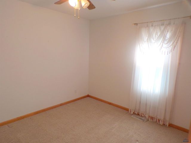 415 SPARK ST, Lead, SD 57754