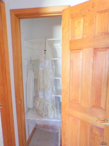 415 SPARK ST, Lead, SD 57754