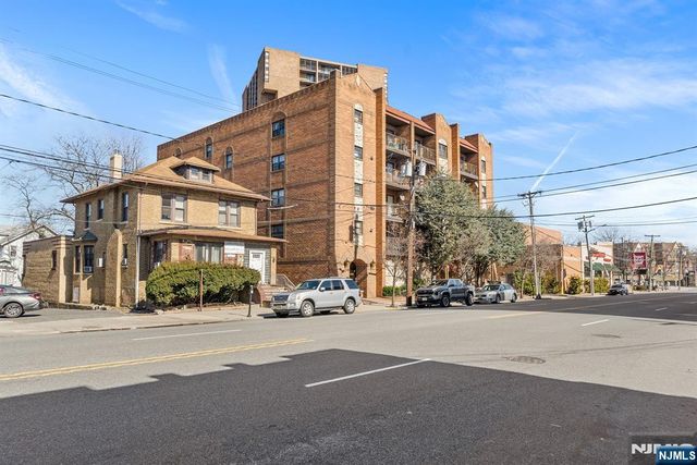 9249 Kennedy Boulevard 105, North Bergen, NJ 07047