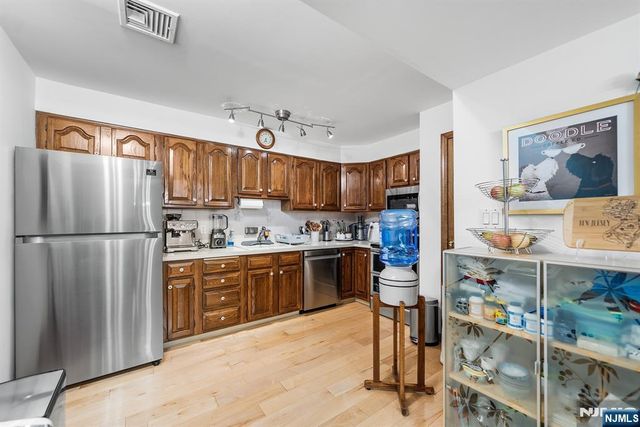 9249 Kennedy Boulevard 105, North Bergen, NJ 07047