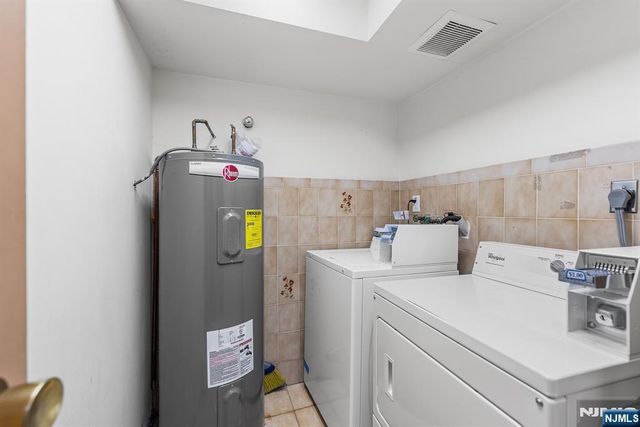 9249 Kennedy Boulevard 105, North Bergen, NJ 07047