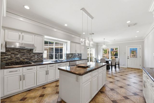 10 Burwick Street, Sugar Land, TX 77479