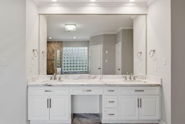 10 Burwick Street, Sugar Land, TX 77479