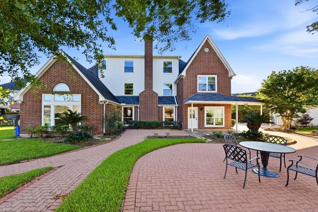 10 Burwick Street, Sugar Land, TX 77479