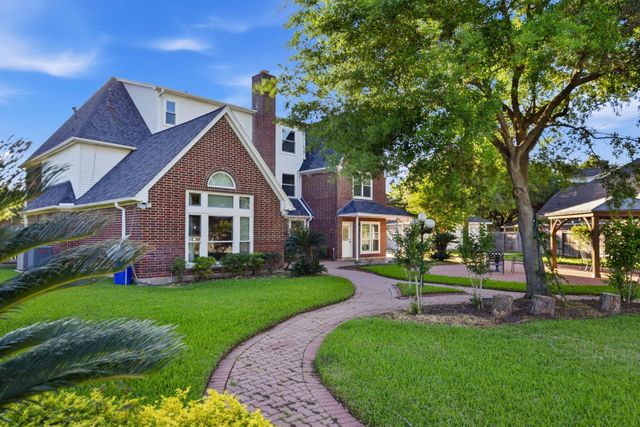 10 Burwick Street, Sugar Land, TX 77479