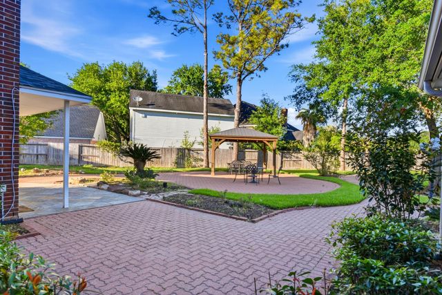 10 Burwick Street, Sugar Land, TX 77479