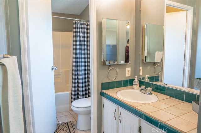 777 S Temescal 69, Corona, CA 92879