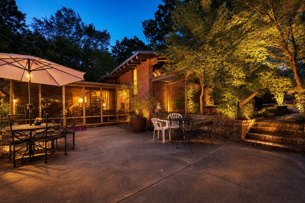 1101 Owenwood Drive, Irving, TX 75061 — exterior