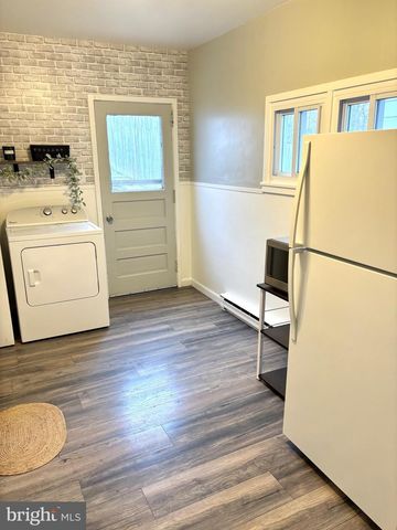 30 N PINE ST, Lewistown, PA 17044