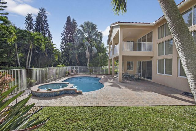 11502 Knightsbridge Place, Wellington, FL 33449