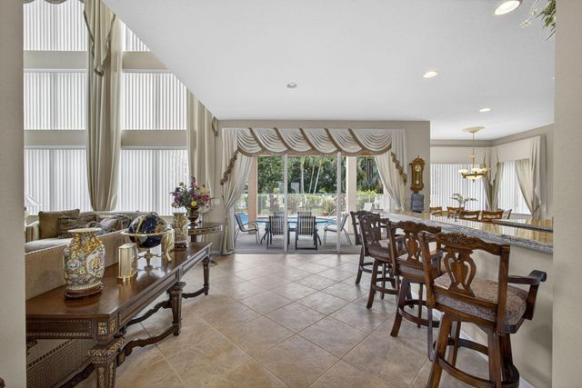 11502 Knightsbridge Place, Wellington, FL 33449