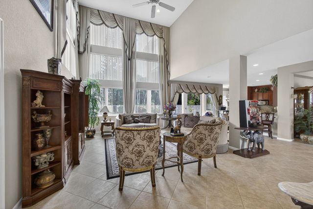 11502 Knightsbridge Place, Wellington, FL 33449