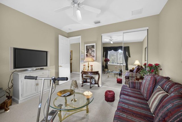 11502 Knightsbridge Place, Wellington, FL 33449