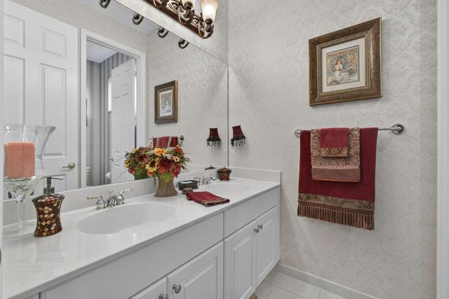 11502 Knightsbridge Place, Wellington, FL 33449