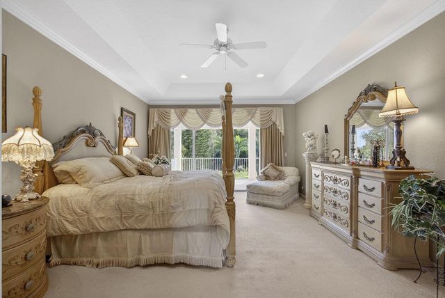 11502 Knightsbridge Place, Wellington, FL 33449