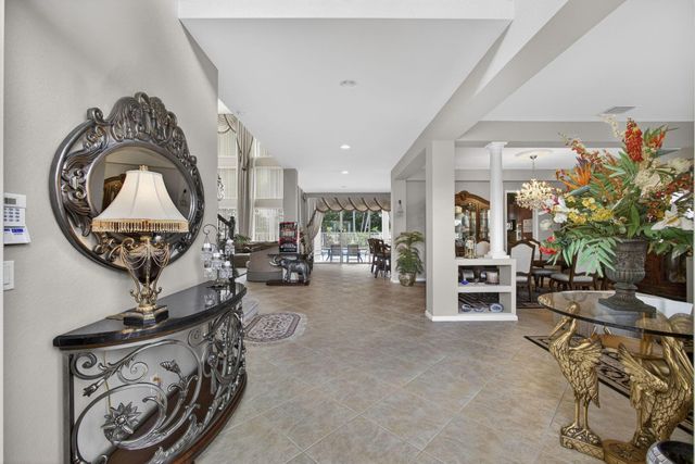 11502 Knightsbridge Place, Wellington, FL 33449