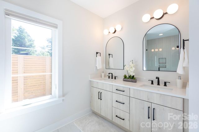 4325 Raney Way, Charlotte, NC 28205