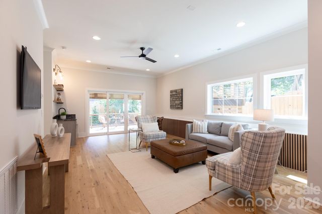 4325 Raney Way, Charlotte, NC 28205