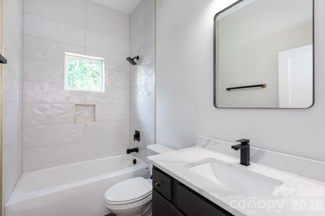 4325 Raney Way, Charlotte, NC 28205