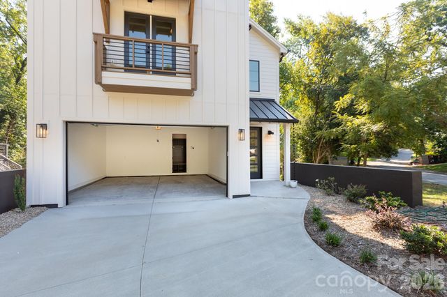 4325 Raney Way, Charlotte, NC 28205