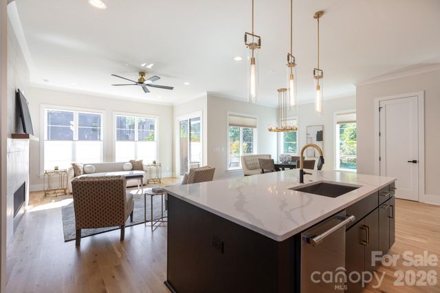 4325 Raney Way, Charlotte, NC 28205