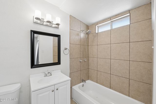 8137 W Trafalgar Avenue, Phoenix, AZ 85033