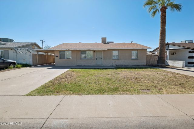 8137 W Trafalgar Avenue, Phoenix, AZ 85033