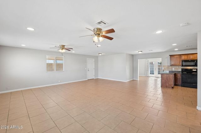 8137 W Trafalgar Avenue, Phoenix, AZ 85033