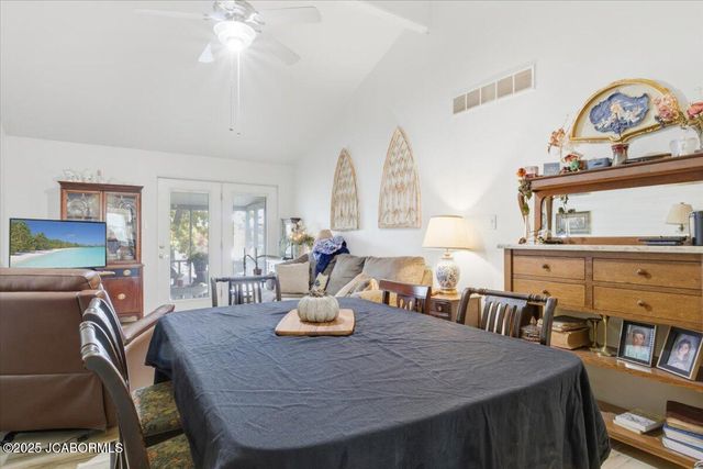 657 HIDDENWOOD COURT, Jefferson City, MO 65109