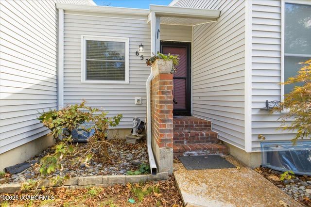 657 HIDDENWOOD COURT, Jefferson City, MO 65109