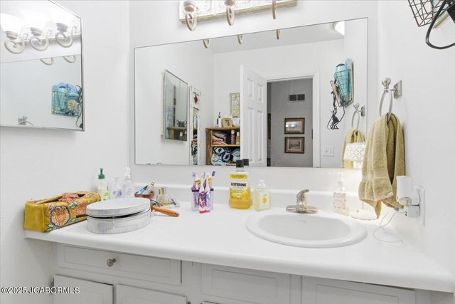 657 HIDDENWOOD COURT, Jefferson City, MO 65109