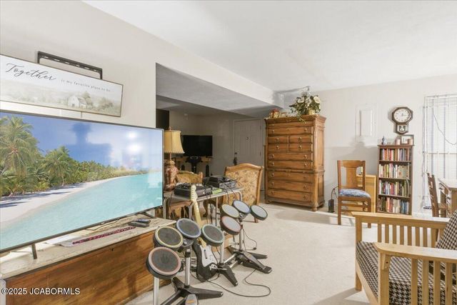 657 HIDDENWOOD COURT, Jefferson City, MO 65109