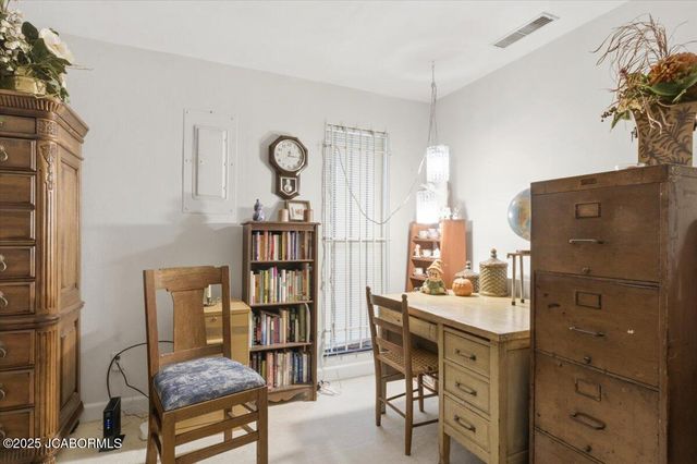 657 HIDDENWOOD COURT, Jefferson City, MO 65109