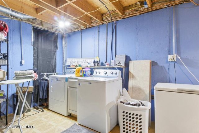 657 HIDDENWOOD COURT, Jefferson City, MO 65109