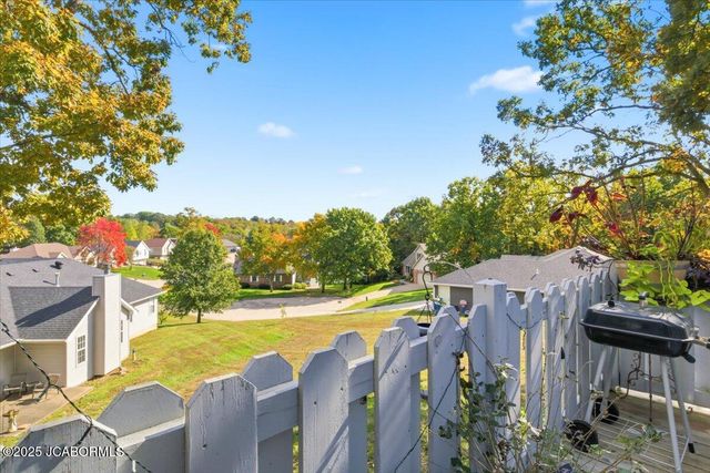 657 HIDDENWOOD COURT, Jefferson City, MO 65109