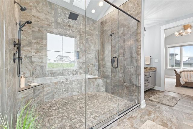 228 NE 60th Court, Ankeny, IA 50021