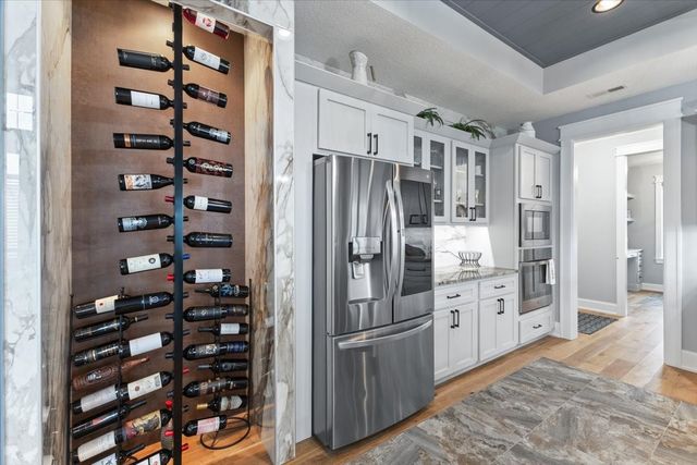 228 NE 60th Court, Ankeny, IA 50021