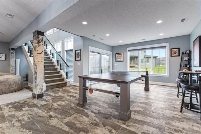 228 NE 60th Court, Ankeny, IA 50021