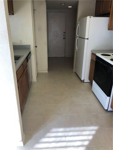 13311 Saddlebrook TRL B, Austin, TX 78729